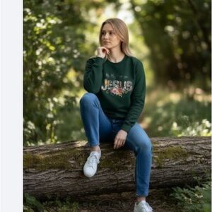 Green Sweatshirt with Floral Jesus Design size medium